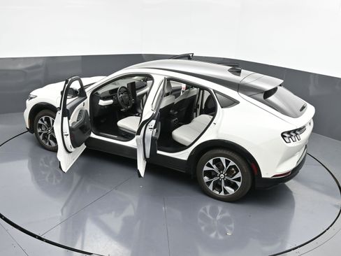 Used 2023 Ford Mustang Mach-E Premium image 40