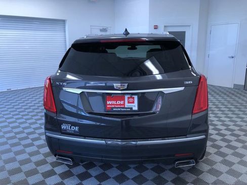 Used 2017 Cadillac XT5 Luxury w/ Driver Awareness Package AWD/4WD image 14