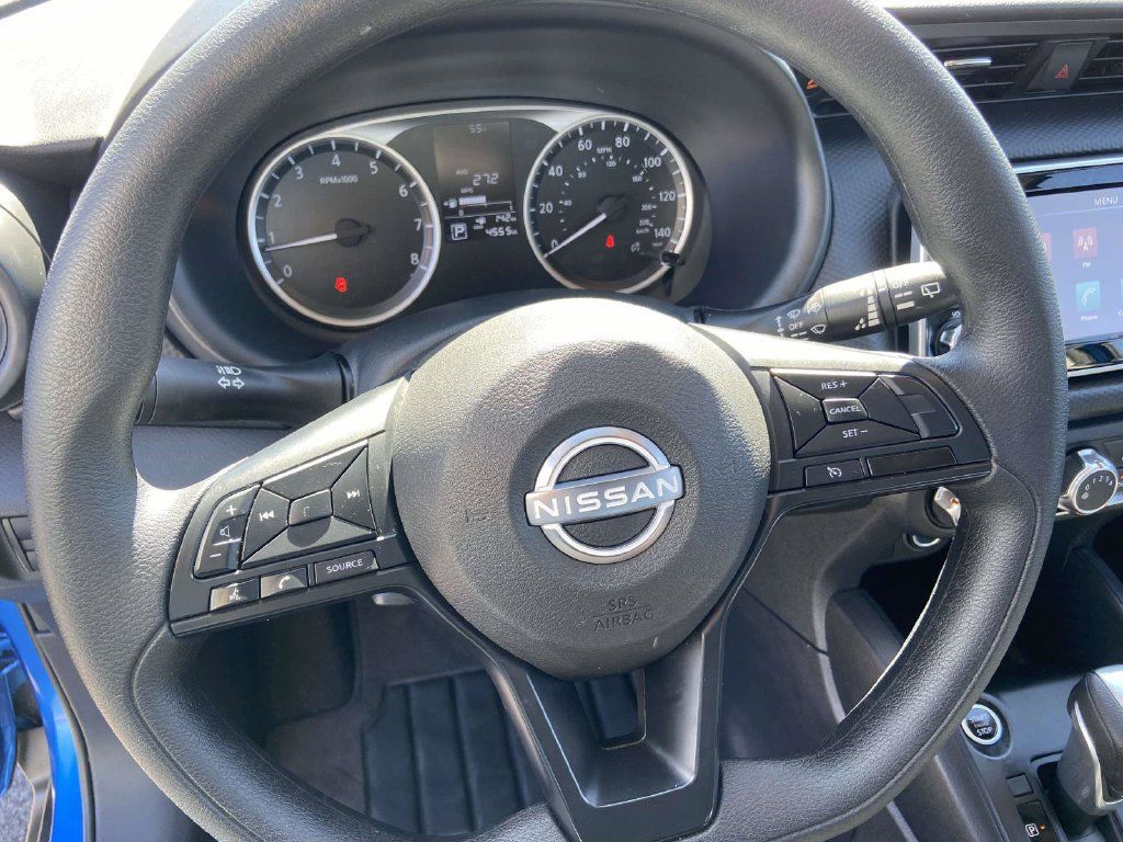Used 2025 Nissan Kicks Play S FWD image 20