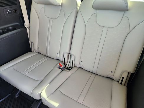 New 2026 Kia Sorento X-Line EX image 22
