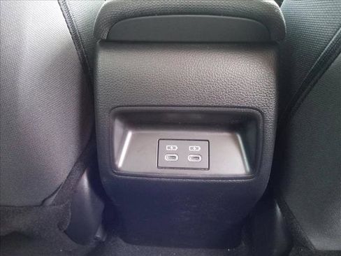 Used 2026 Toyota Corolla LE FWD image 17