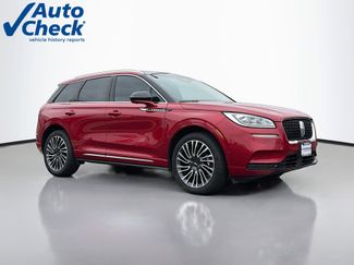 Used 2022 Lincoln Corsair Reserve w/ Equipment Group 201A AWD/4WD video 1