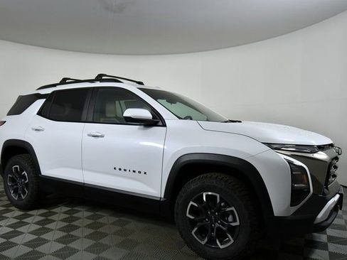 New 2026 Chevrolet Equinox ACTIV w/ LPO, Floor Liner Package image 9