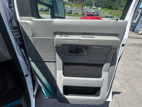 Used 2023 Ford E-350 and Econoline 350 Super Duty w/ Power Windows & Locks Group RWD image 14