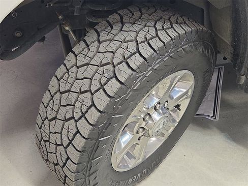 Used 2024 RAM 2500 Big Horn image 31