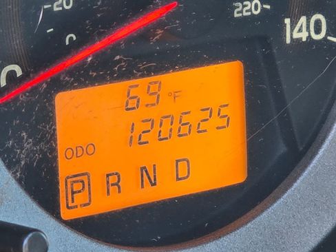 Used 2012 Toyota RAV4 FWD w/ Value Pkg image 12