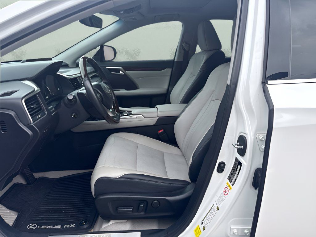 Used 2016 Lexus RX 350 FWD w/ Premium Package image 9