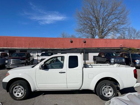 Used 2019 Nissan Frontier S image 3