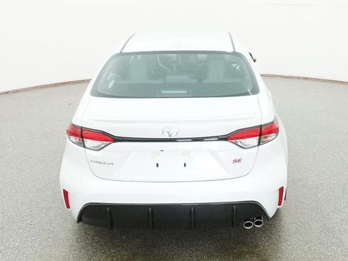 New 2026 Toyota Corolla SE FWD image 7