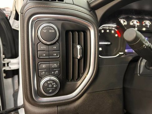Used 2023 GMC Sierra 3500 AT4 w/ AT4 Preferred Package image 27