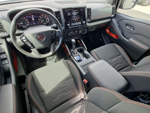 Certified 2024 Nissan Frontier PRO-4X w/ Pro Convenience Package AWD/4WD image 19