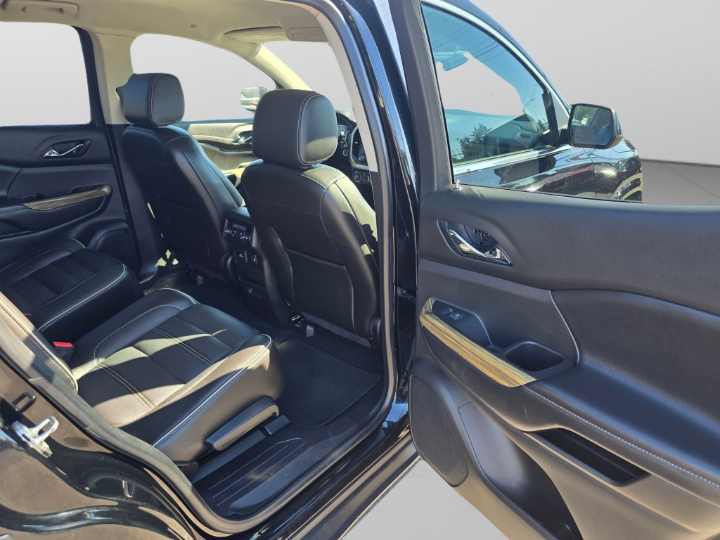Used 2019 GMC Acadia Denali AWD/4WD image 29