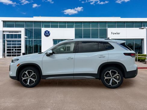 New 2026 Volkswagen Tiguan SE AWD/4WD image 11