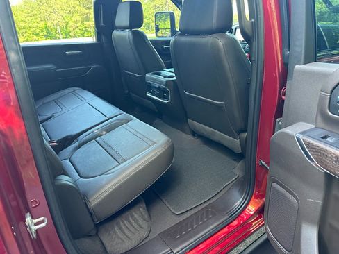 Used 2022 GMC Sierra 3500 Denali AWD/4WD image 24