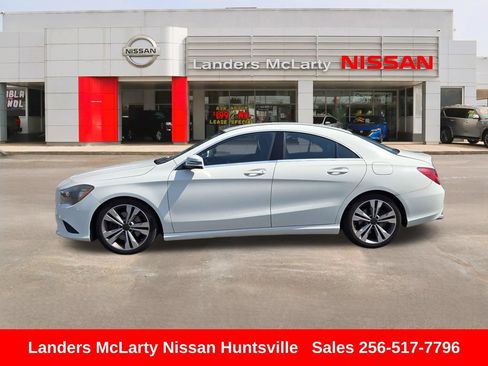Used 2014 Mercedes-Benz CLA 250 image 8
