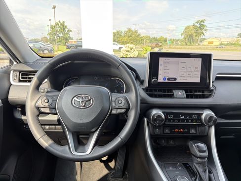 Used 2023 Toyota RAV4 XLE w/ XLE Grade Weather Package AWD/4WD image 13