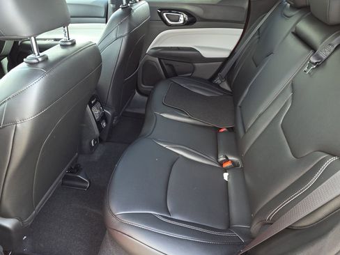 New 2026 Jeep Compass Limited AWD/4WD image 10