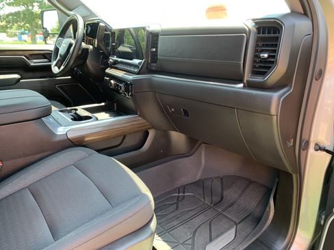Used 2025 Chevrolet Silverado 2500 LT w/ All Star Edition AWD/4WD image 34