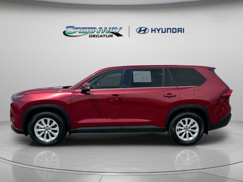 Used 2024 Toyota Grand Highlander XLE FWD image 5