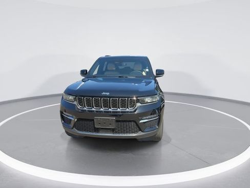 Used 2023 Jeep Grand Cherokee 4WD 4xe image 3