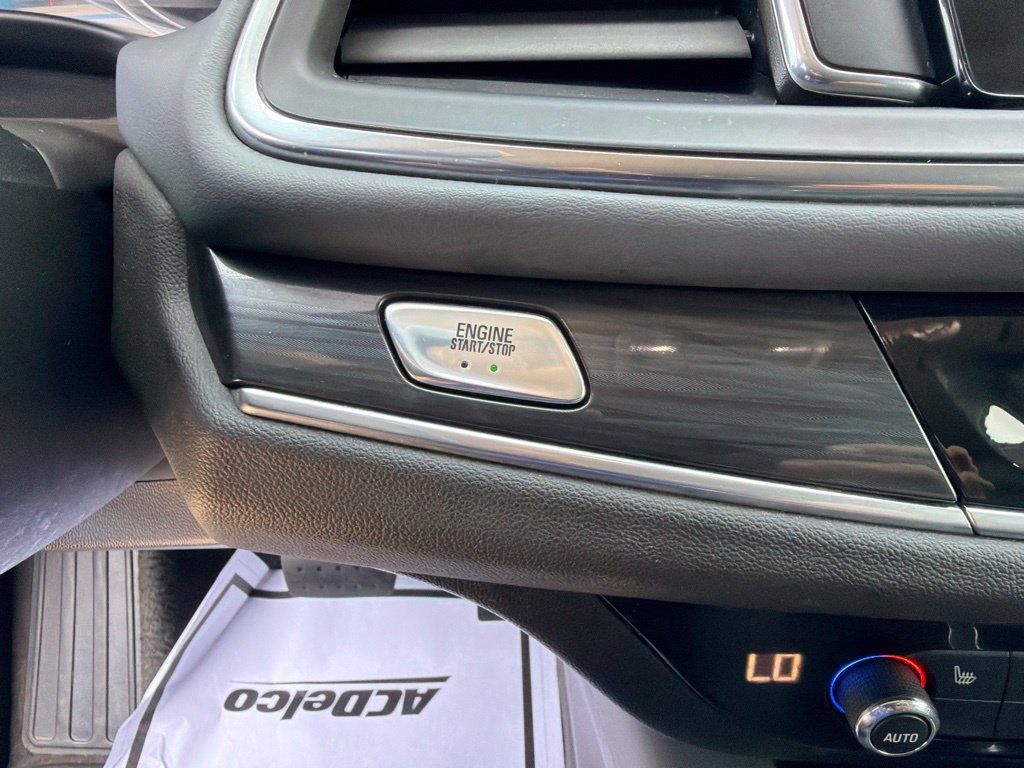 Used 2019 Buick Enclave Essence FWD image 27