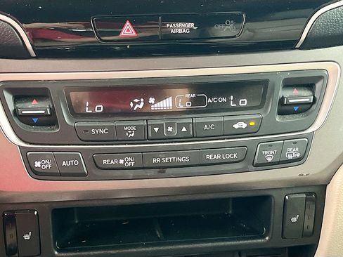 Used 2022 Honda Pilot Special Edition image 15