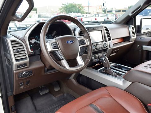 Used 2020 Ford F150 King Ranch w/ Equipment Group 601A Luxury AWD/4WD image 13