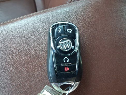 Used 2019 Buick LaCrosse Avenir w/ Driver Confidence Package II image 35