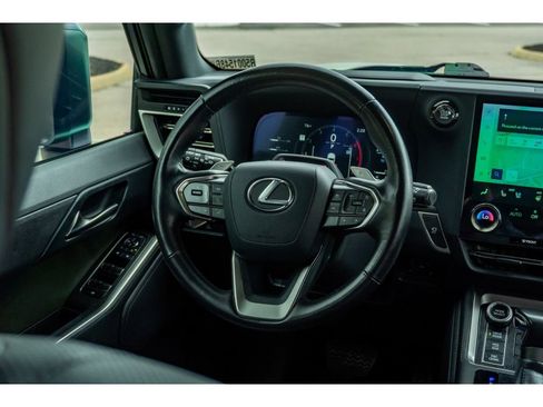 Used 2024 Lexus GX 550 AWD/4WD image 20