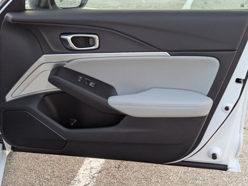 Certified 2025 Acura Integra image 28