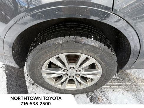 Used 2020 Cadillac XT5 Premium Luxury image 5