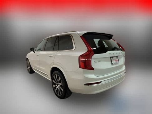 Used 2025 Volvo XC90 B6 Plus image 7