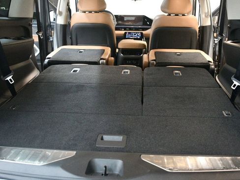 Used 2025 INFINITI QX80 Sensory image 84