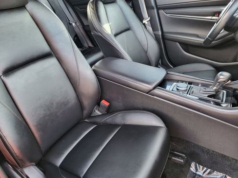 Used 2024 MAZDA MAZDA3 s image 4