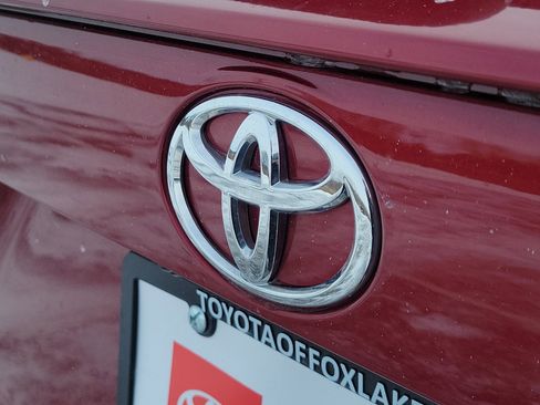 Used 2023 Toyota RAV4 XLE image 6