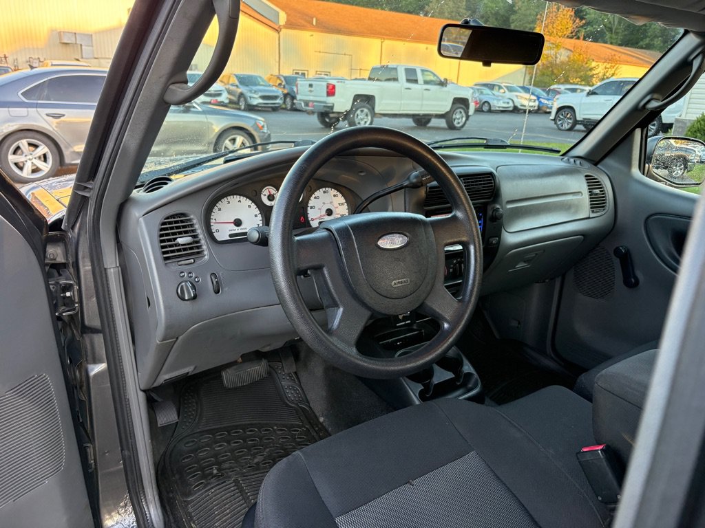 Used 2004 Ford Ranger XL RWD image 12