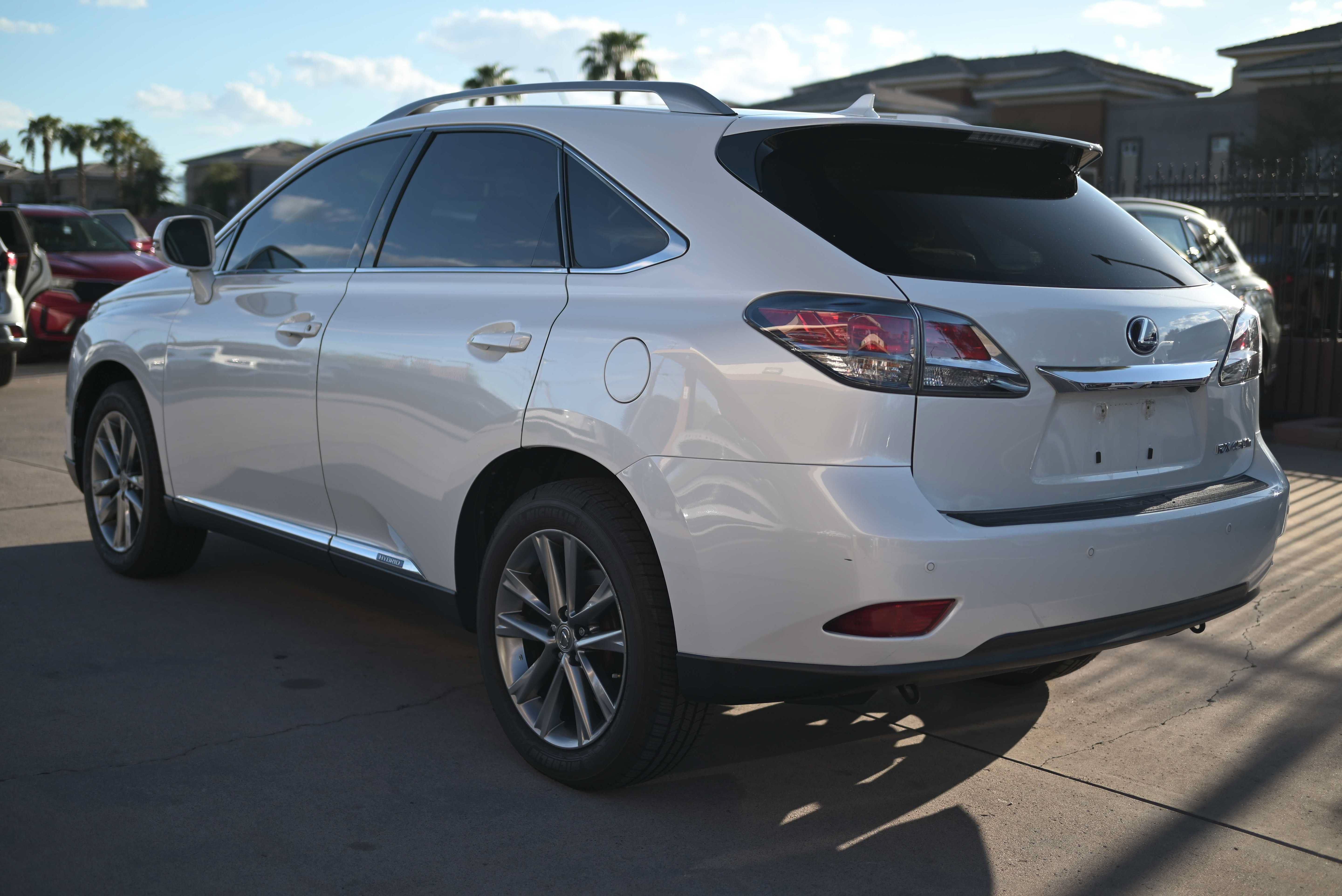 Used 2013 Lexus RX 450h AWD w/ Navigation Pkg image 7