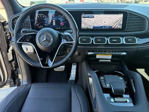 New 2026 Mercedes-Benz GLS 580 GLS 580 image 27