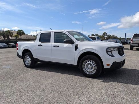 New 2025 Ford Maverick XL w/ Equipment Group 102A image 2