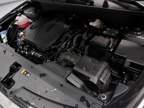 Used 2023 Kia Sportage EX image 19