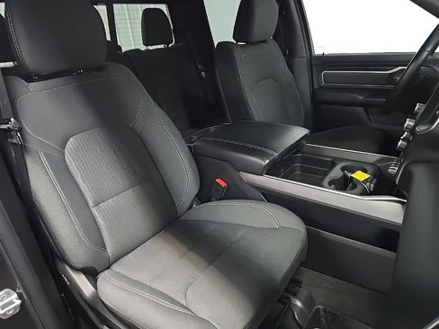 Used 2022 RAM 1500 Big Horn w/ Night Edition AWD/4WD image 14