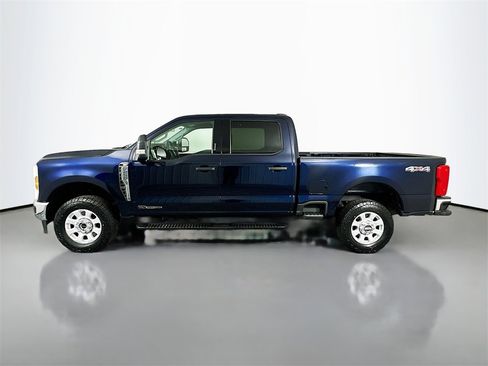 Used 2024 Ford F250 XLT image 4