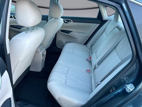 Used 2016 Nissan Sentra SV w/ Style Package FWD image 29