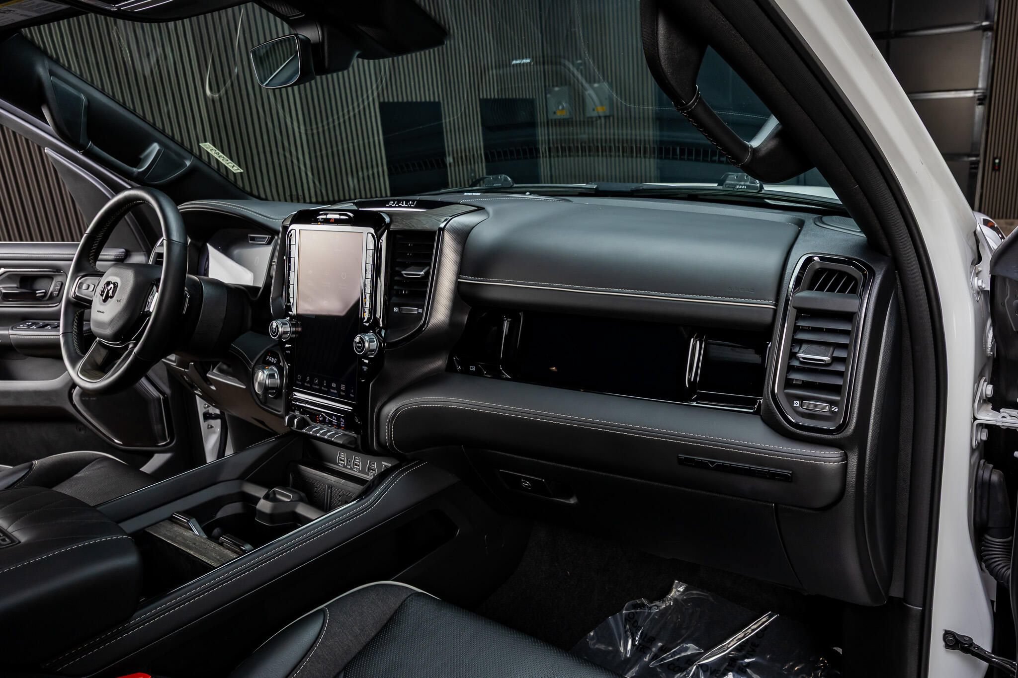 Used 2026 RAM 1500 Limited AWD/4WD image 18