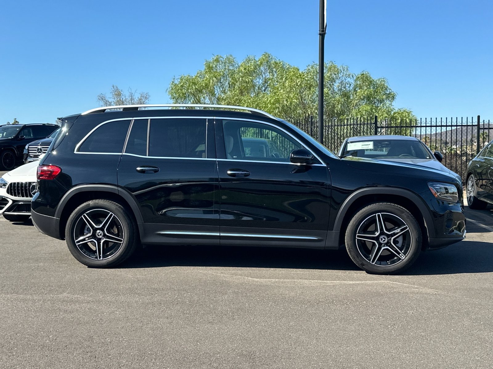 Certified 2026 Mercedes-Benz GLB 250 4MATIC image 2