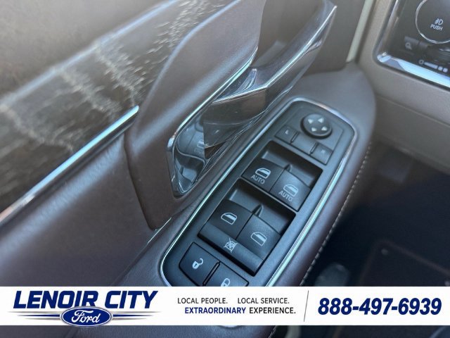 Used 2014 RAM 1500 Laramie Longhorn w/ Convenience Group AWD/4WD image 18