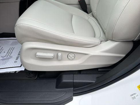 Used 2026 Honda Odyssey EX-L image 18