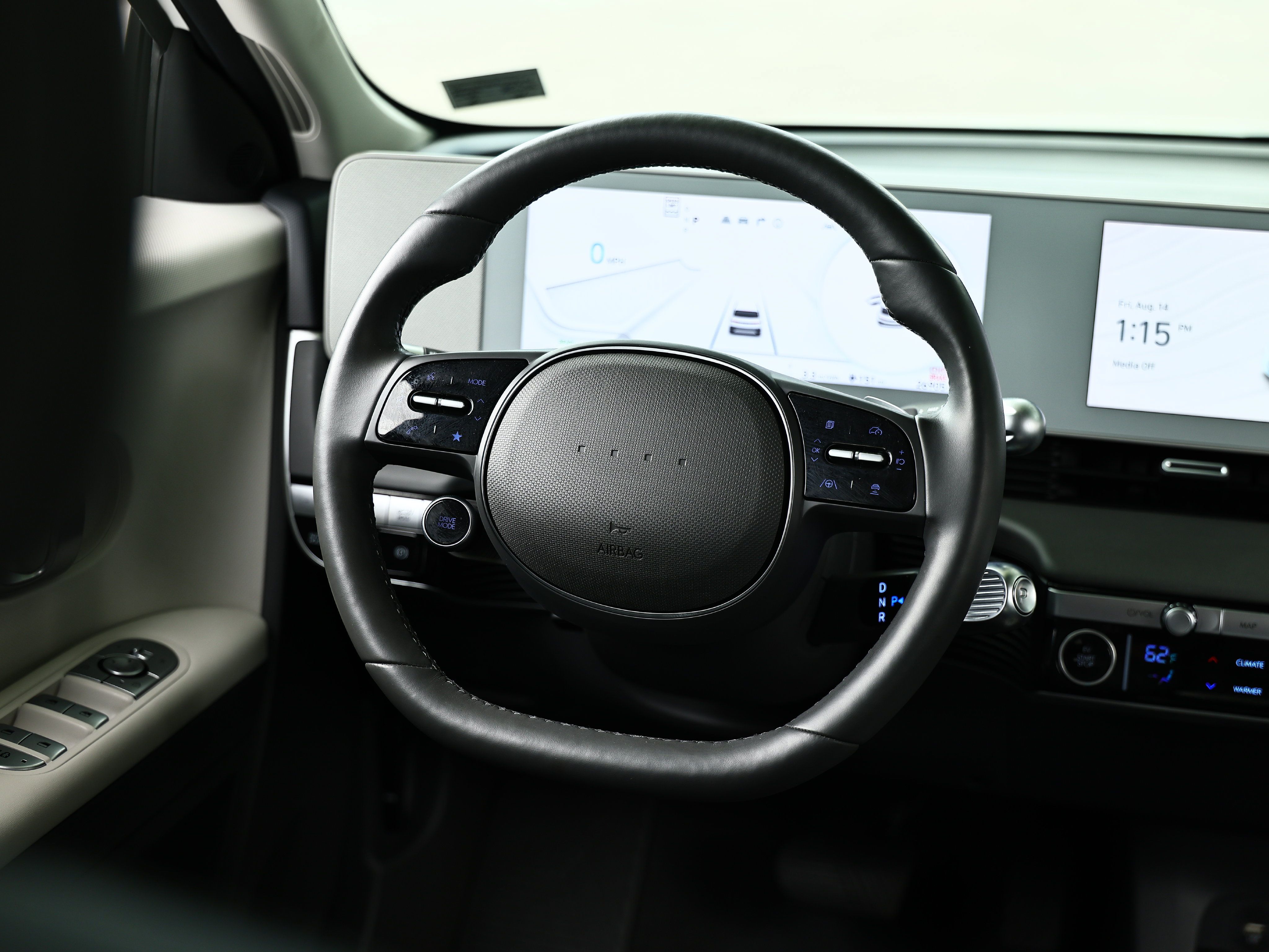 Used 2024 Hyundai Ioniq 5 SEL RWD image 27