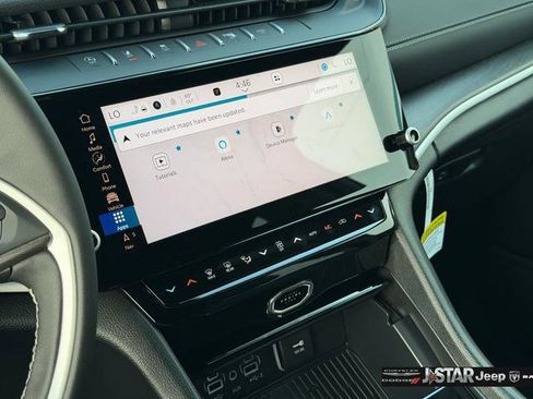 New 2026 Jeep Grand Cherokee Altitude RWD image 22