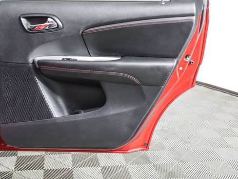 Used 2019 Dodge Journey GT w/ Blacktop Package image 42